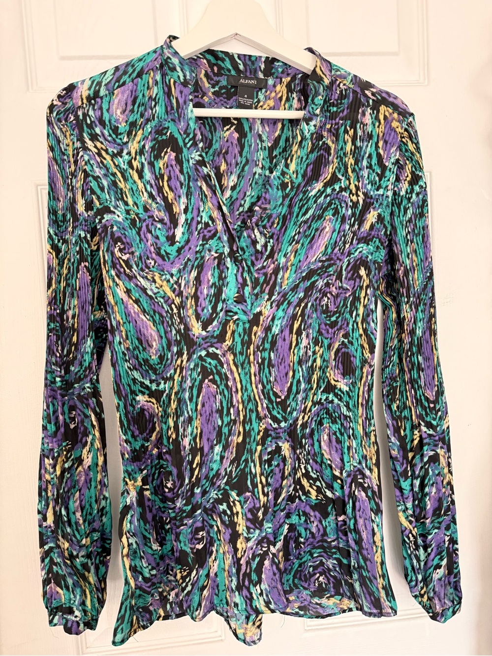 Alfani Black Turquoise Purple Multi Color Longsleeve Blouse Size 4 Gently Worn